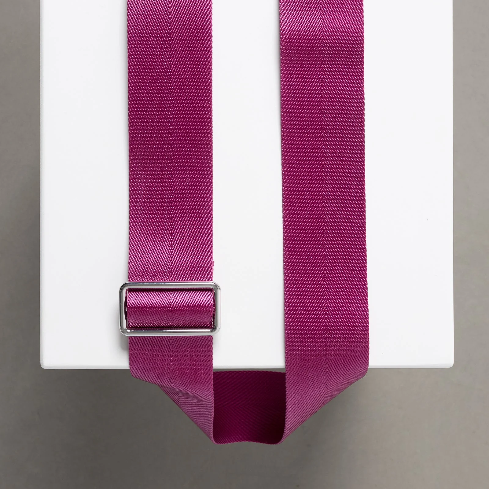 strap deep magenta - stone - Image 3