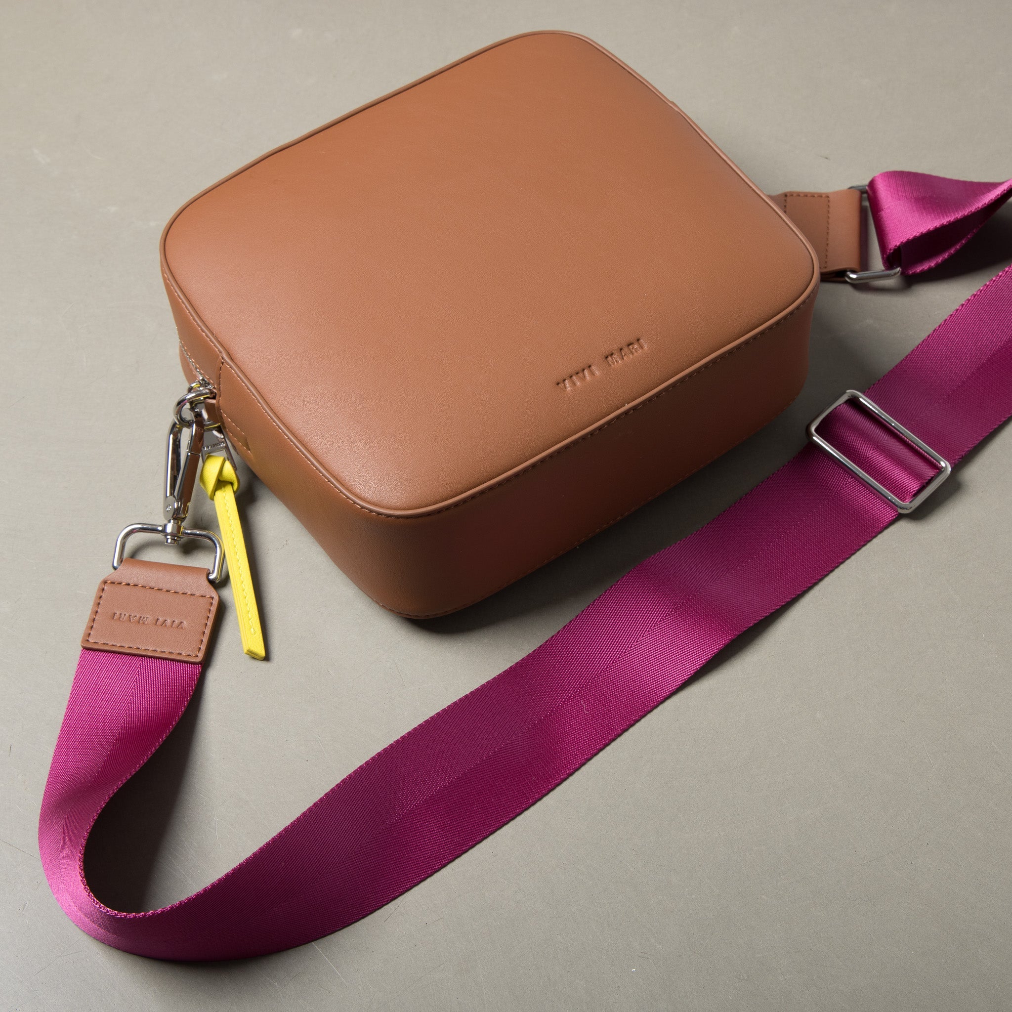 strap deep magenta - tan - Image 8