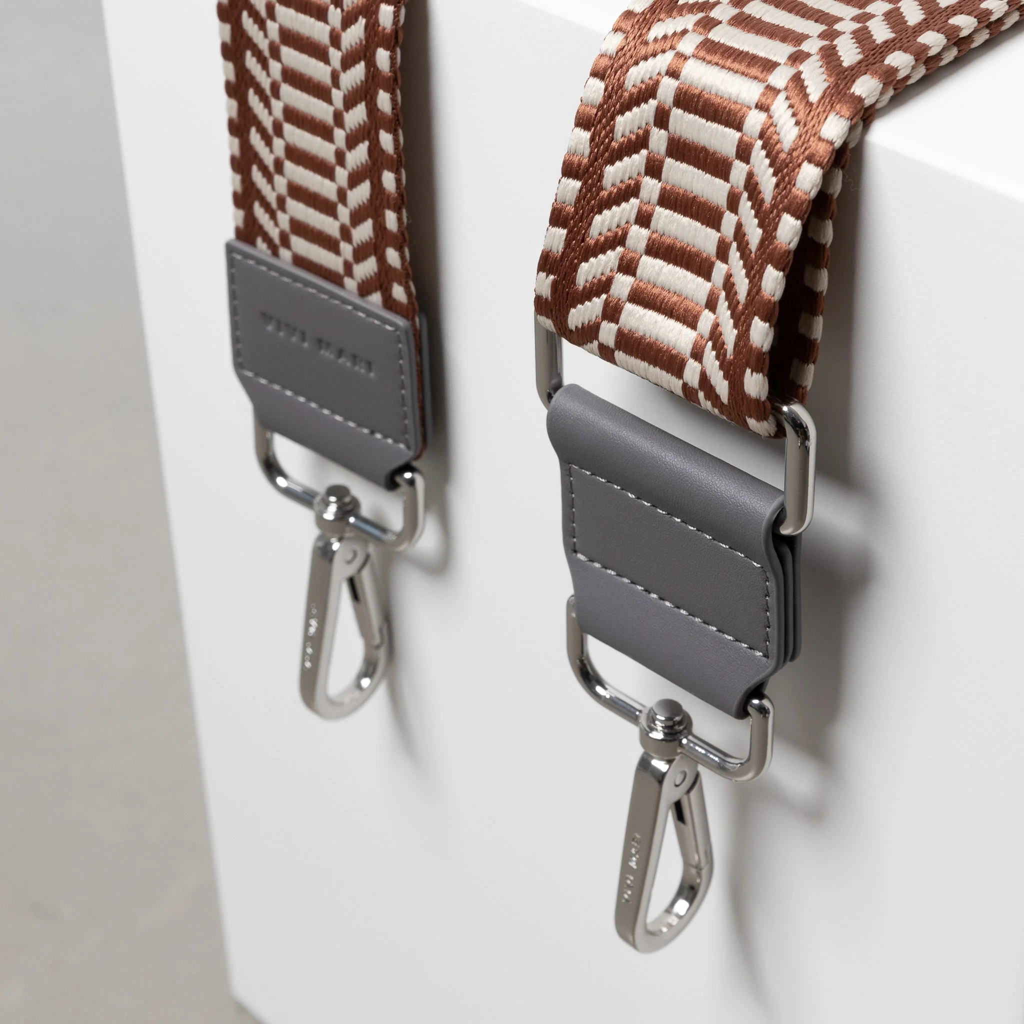 strap ethno tan/white - taupe - Image 8