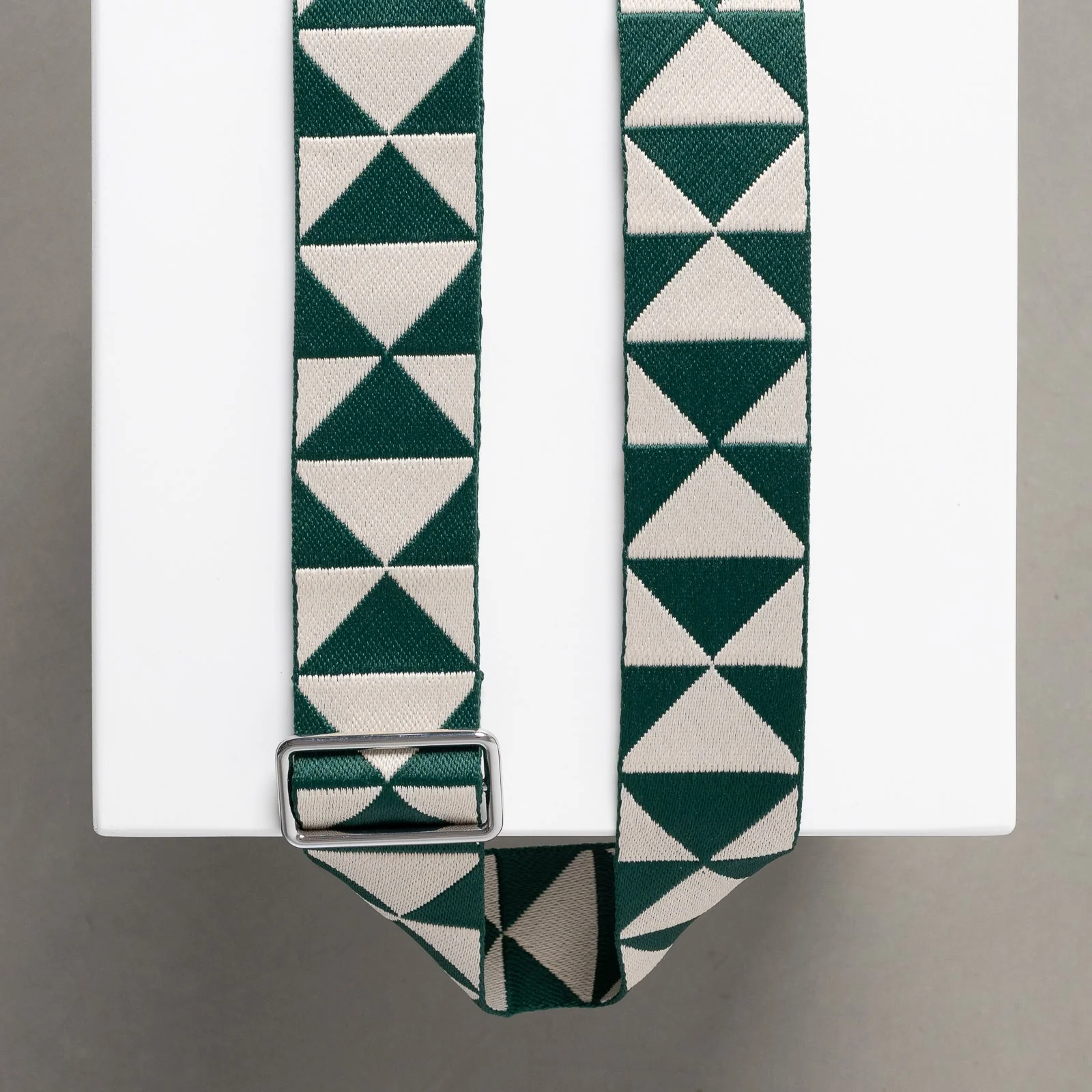 strap triangles green/sand - navy - Image 8