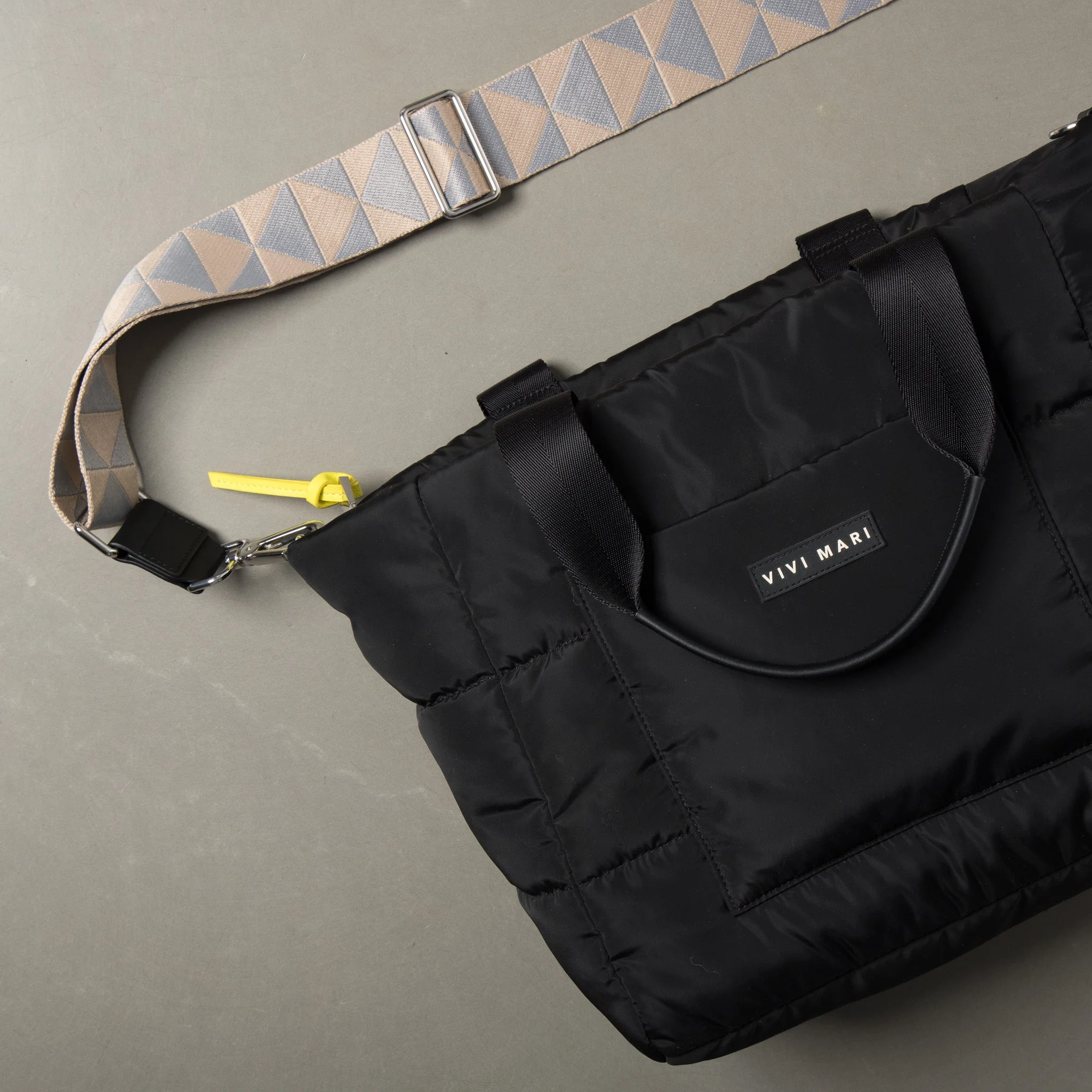 strap triangles grey/beige - black - Image 4