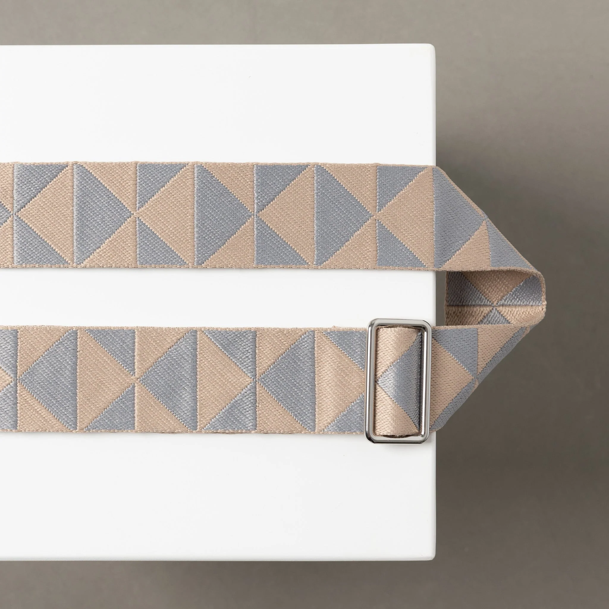 strap triangles grey/beige - tan - Image 7