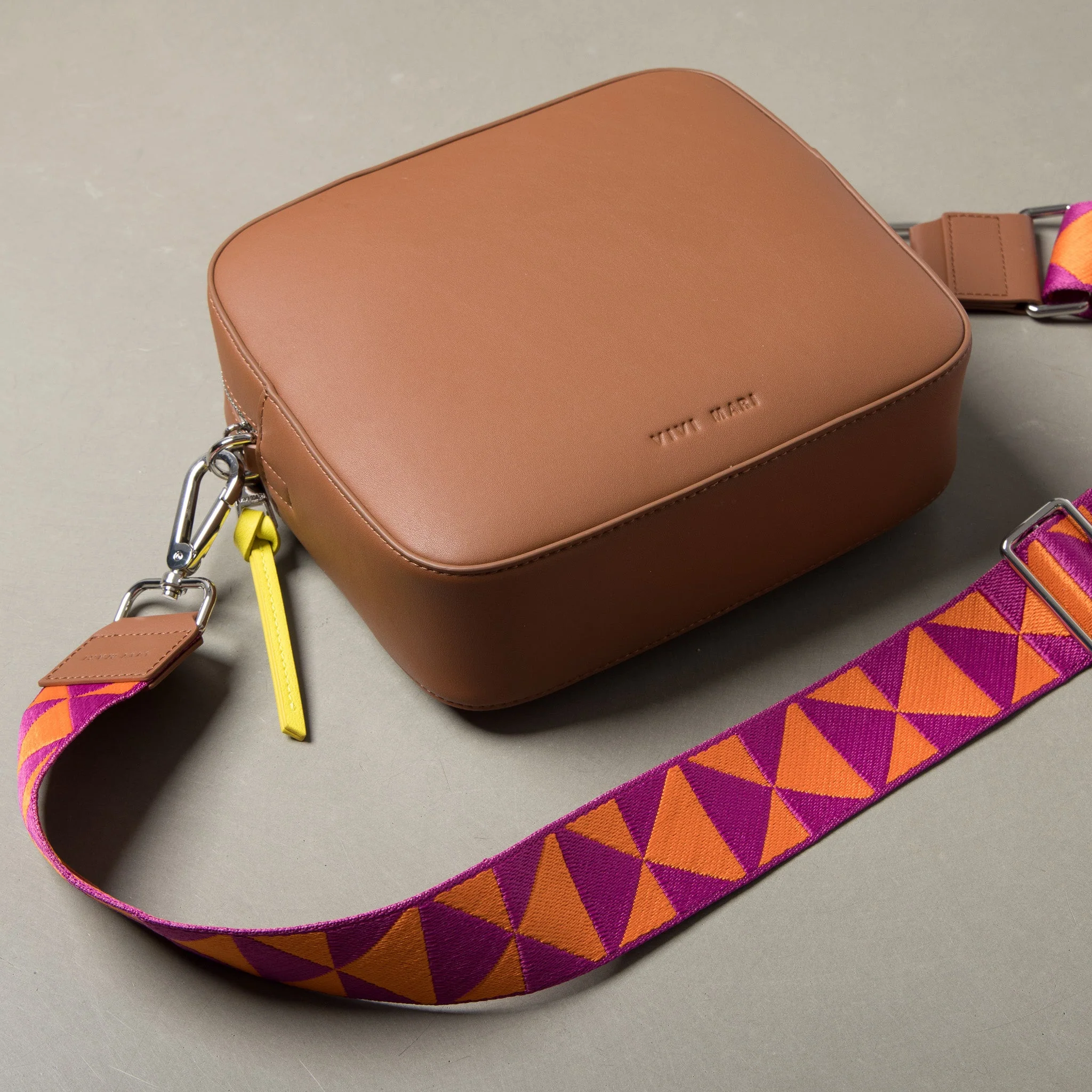 strap triangles magenta/orange - tan - Image 8