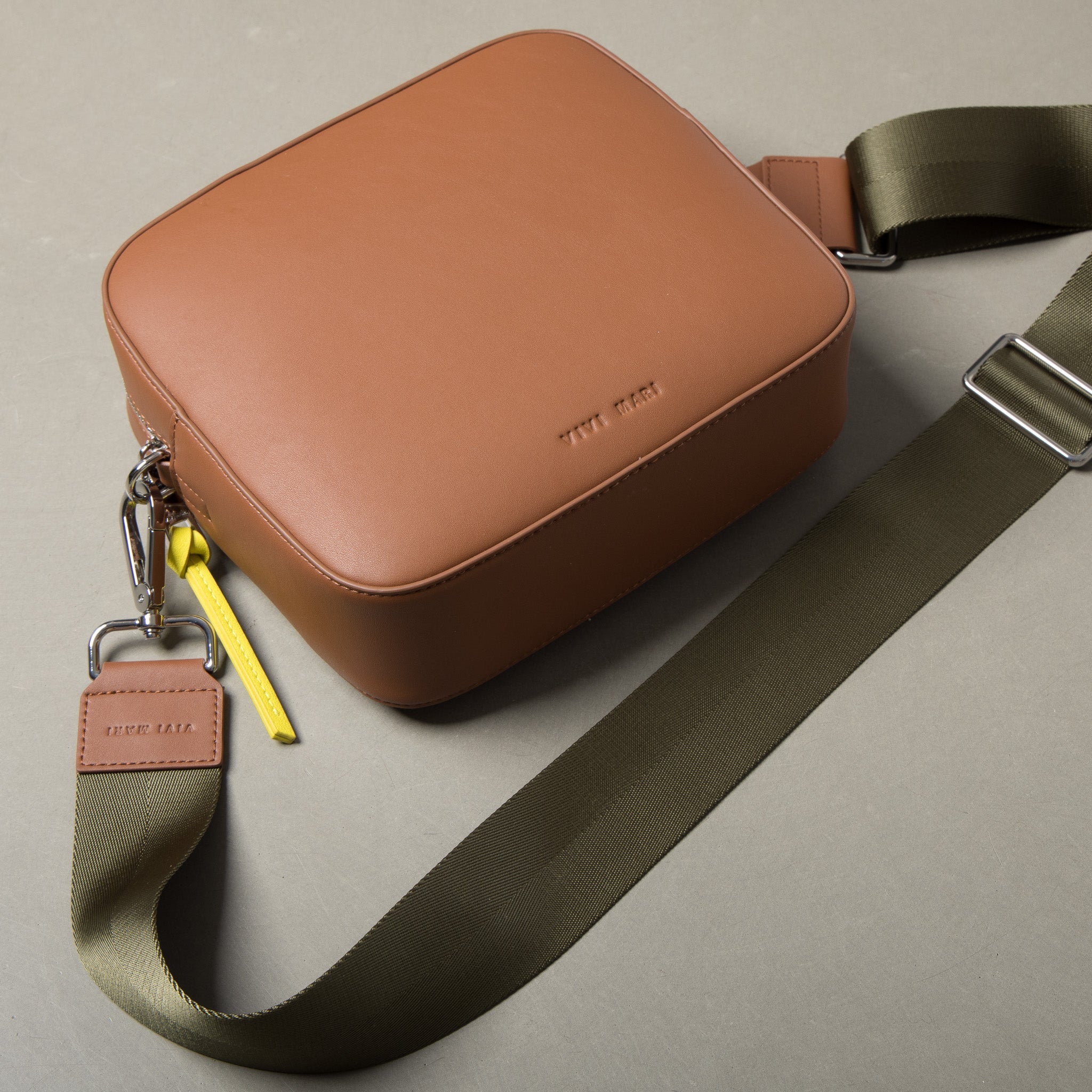strap urban olive - tan - Image 9