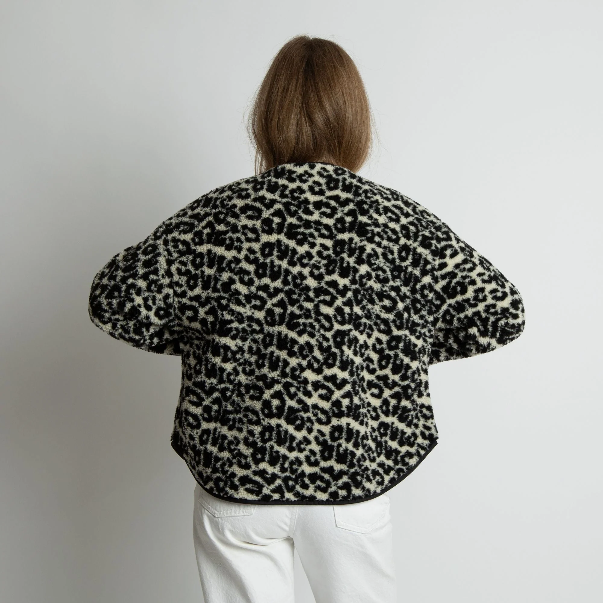Teddy Fleece Jacket - leo splashes black/sand - Image 8
