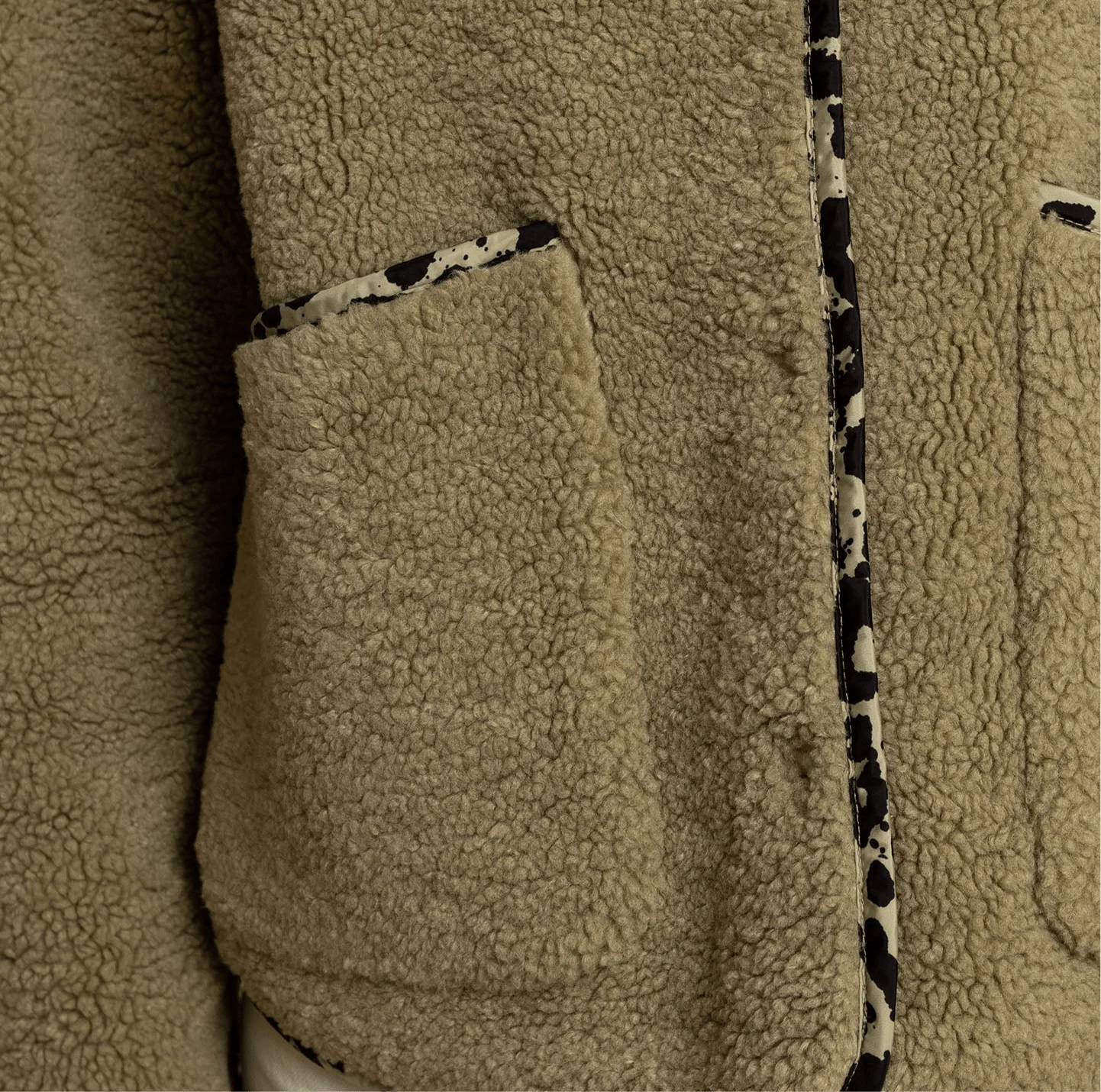 Teddy Fleece Jacket - pale olive - Image 13