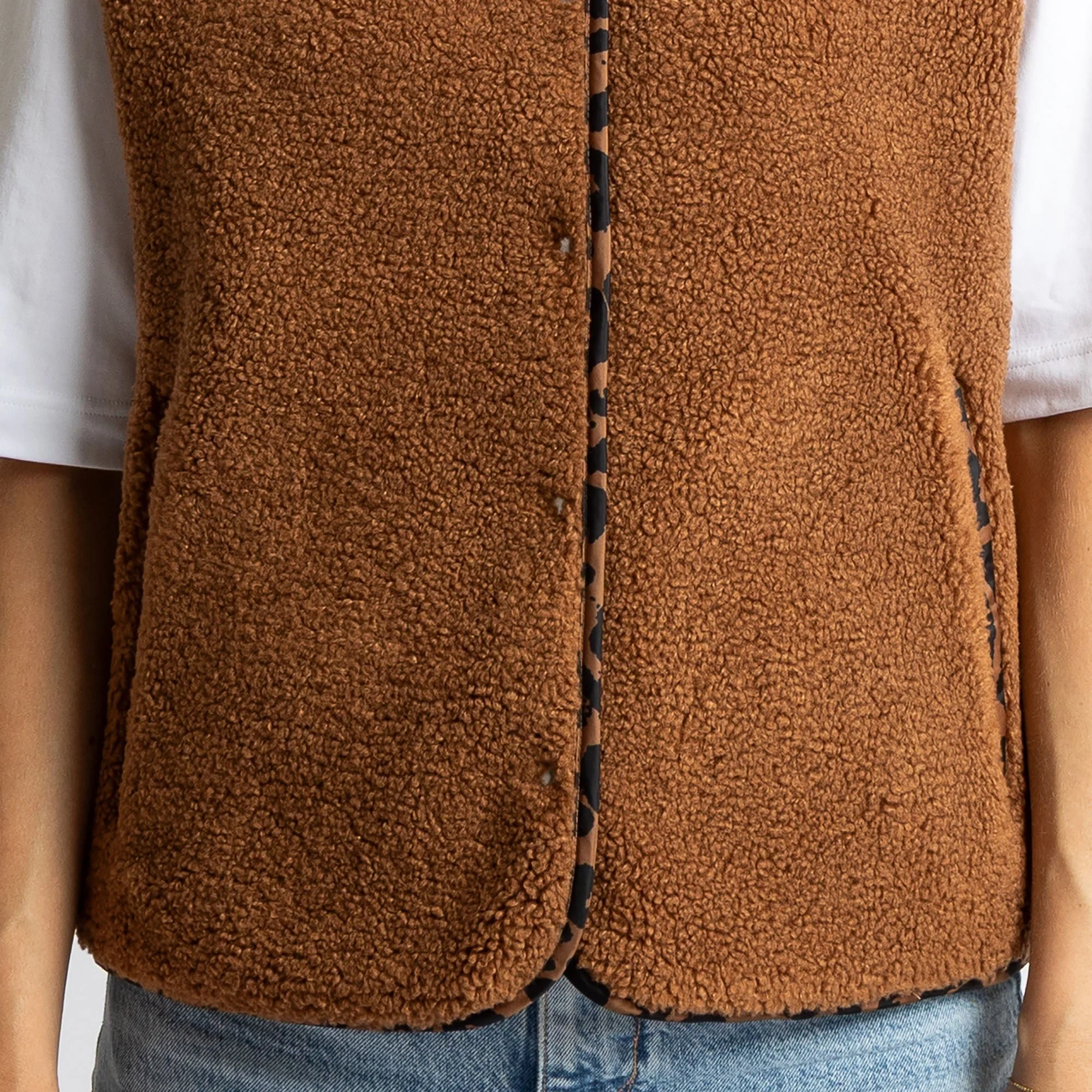 Teddy Fleece Vest - caramel - Image 4