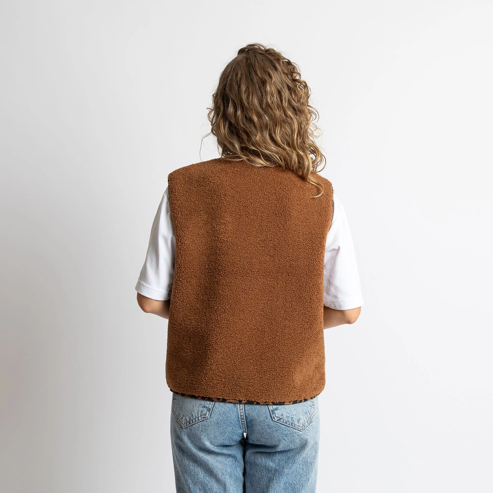 Teddy Fleece Vest - caramel - Image 6