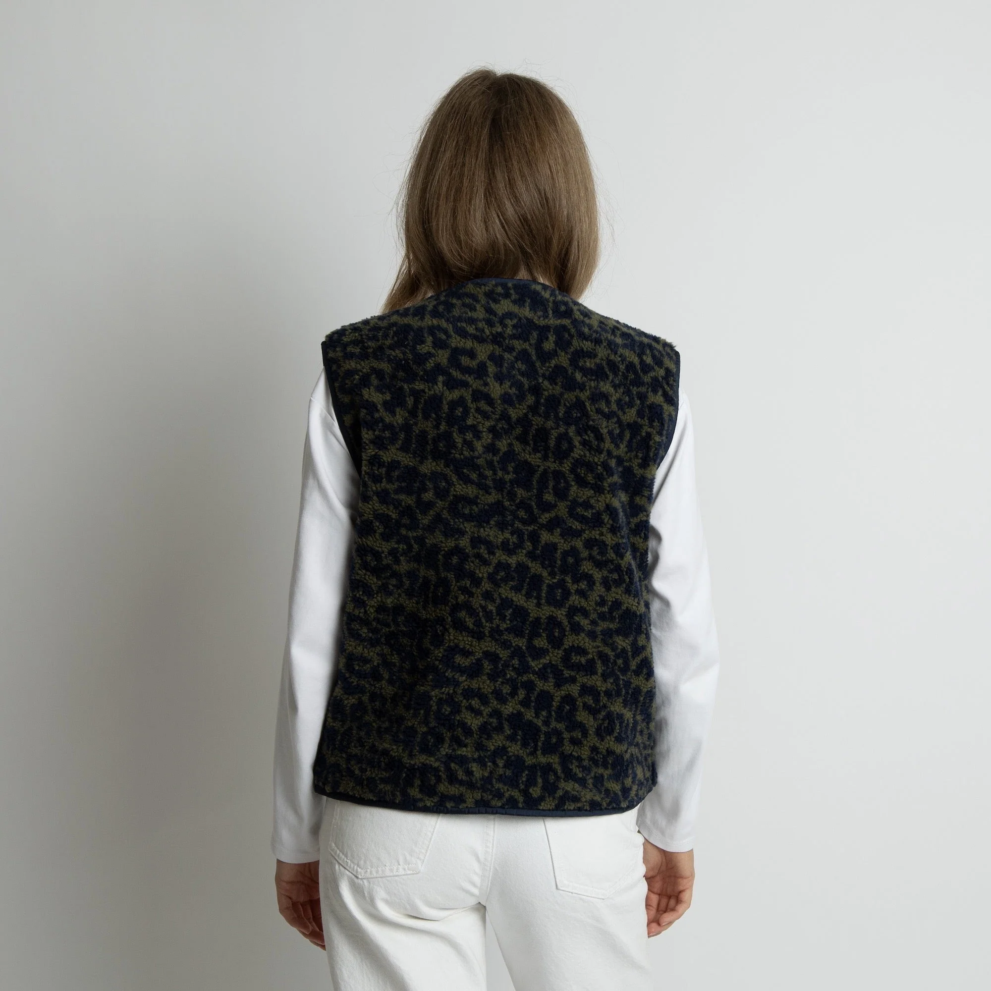 Teddy Fleece Vest - leo splashes navy/olive - Image 6
