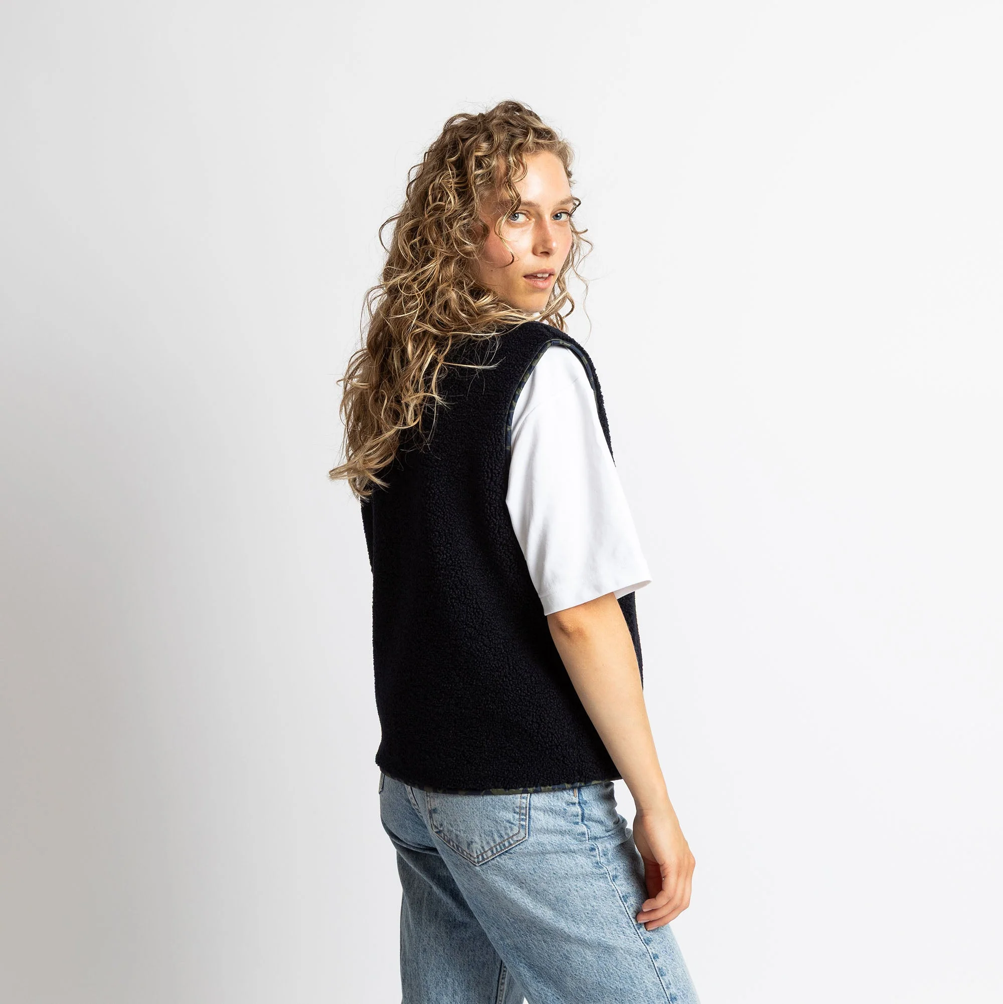 Teddy Fleece Vest - navy - Image 3