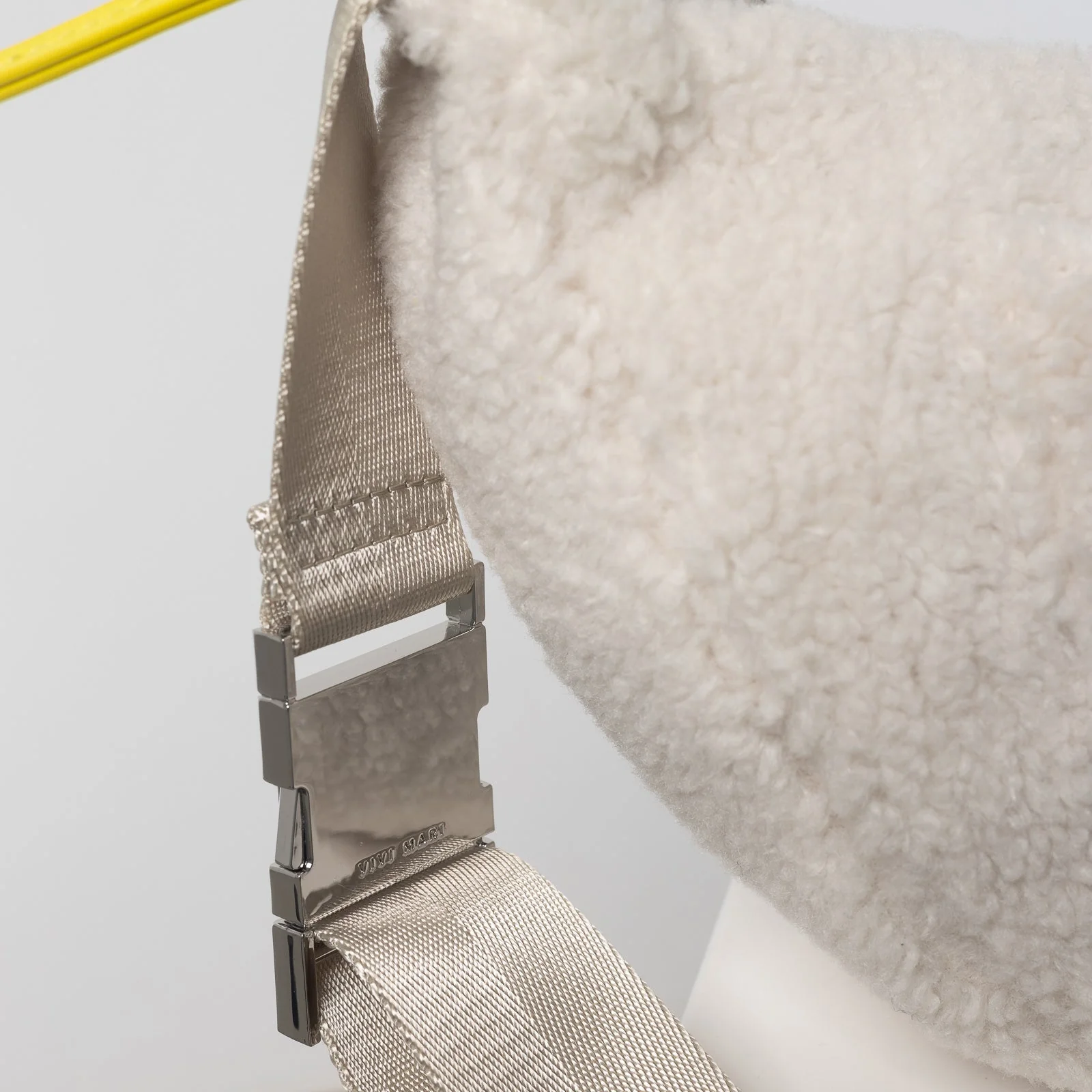 Teddy Hip Bag medium - sand - Image 9