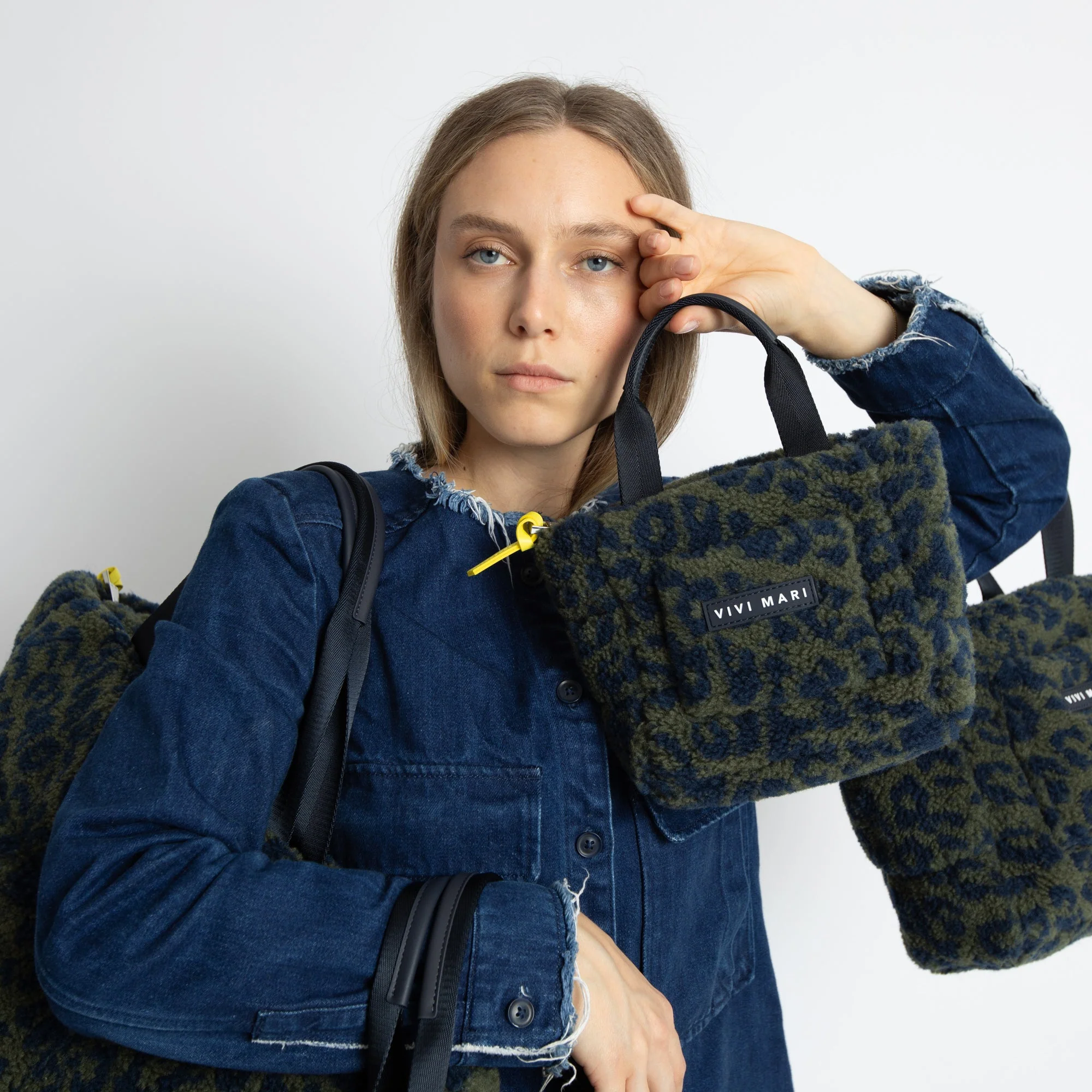 Teddy Tote Bag large + strap basic woven slim - leo splashes navy/olive - Image 14