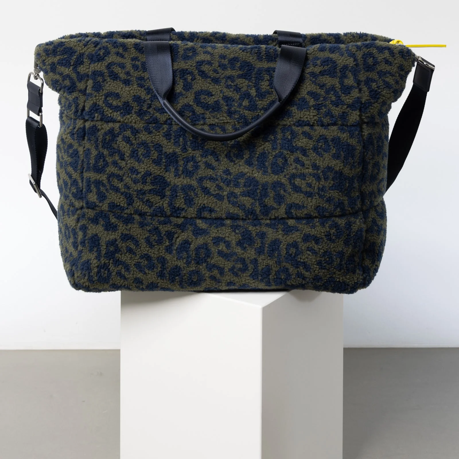 Teddy Tote Bag large + strap basic woven slim - leo splashes navy/olive - Image 5