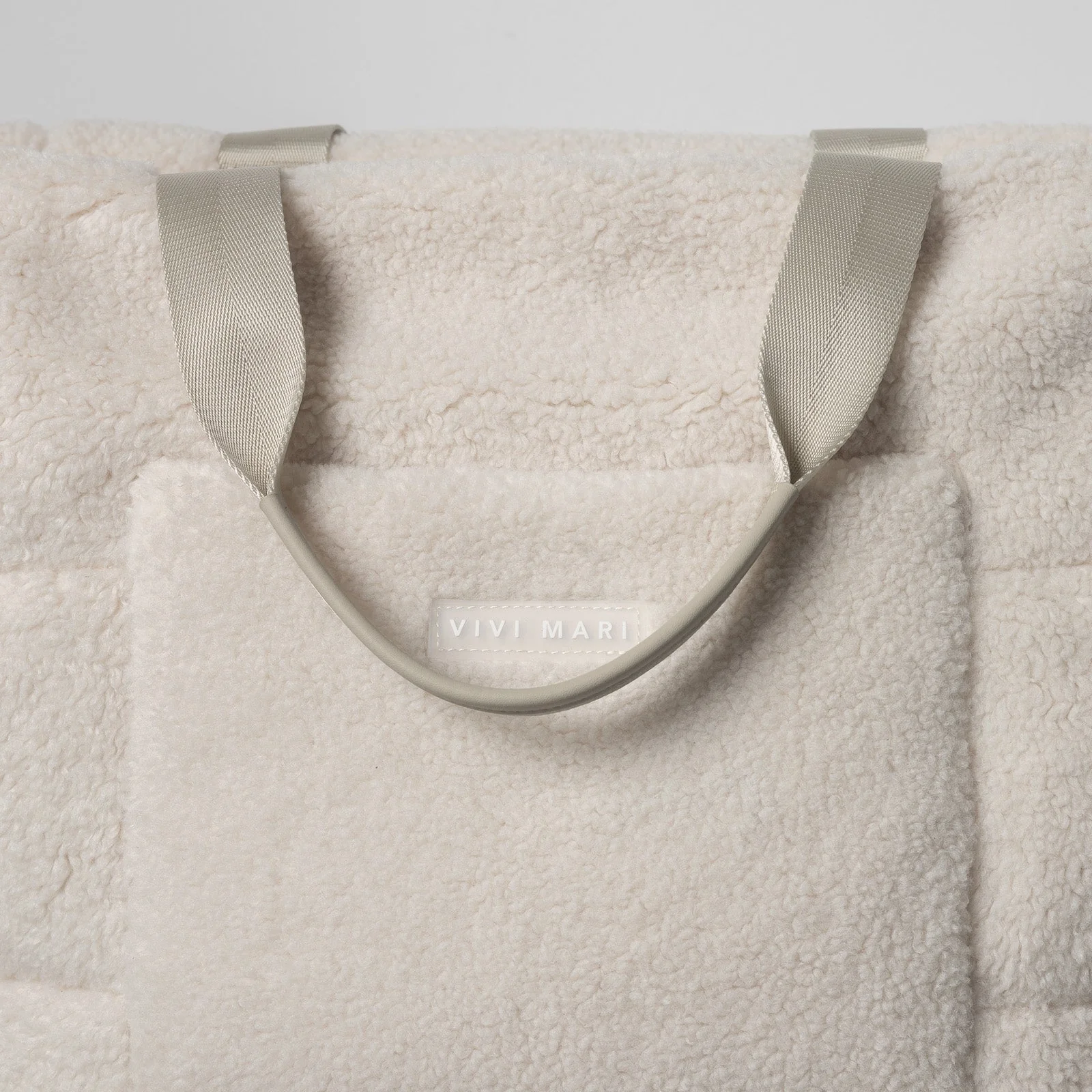 Teddy Tote Bag large + strap basic woven slim - sand - Image 11