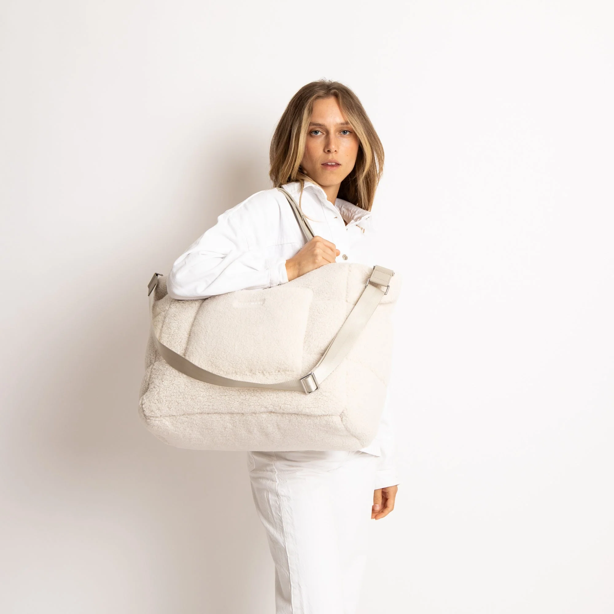 Teddy Tote Bag large + strap basic woven slim - sand - Image 4