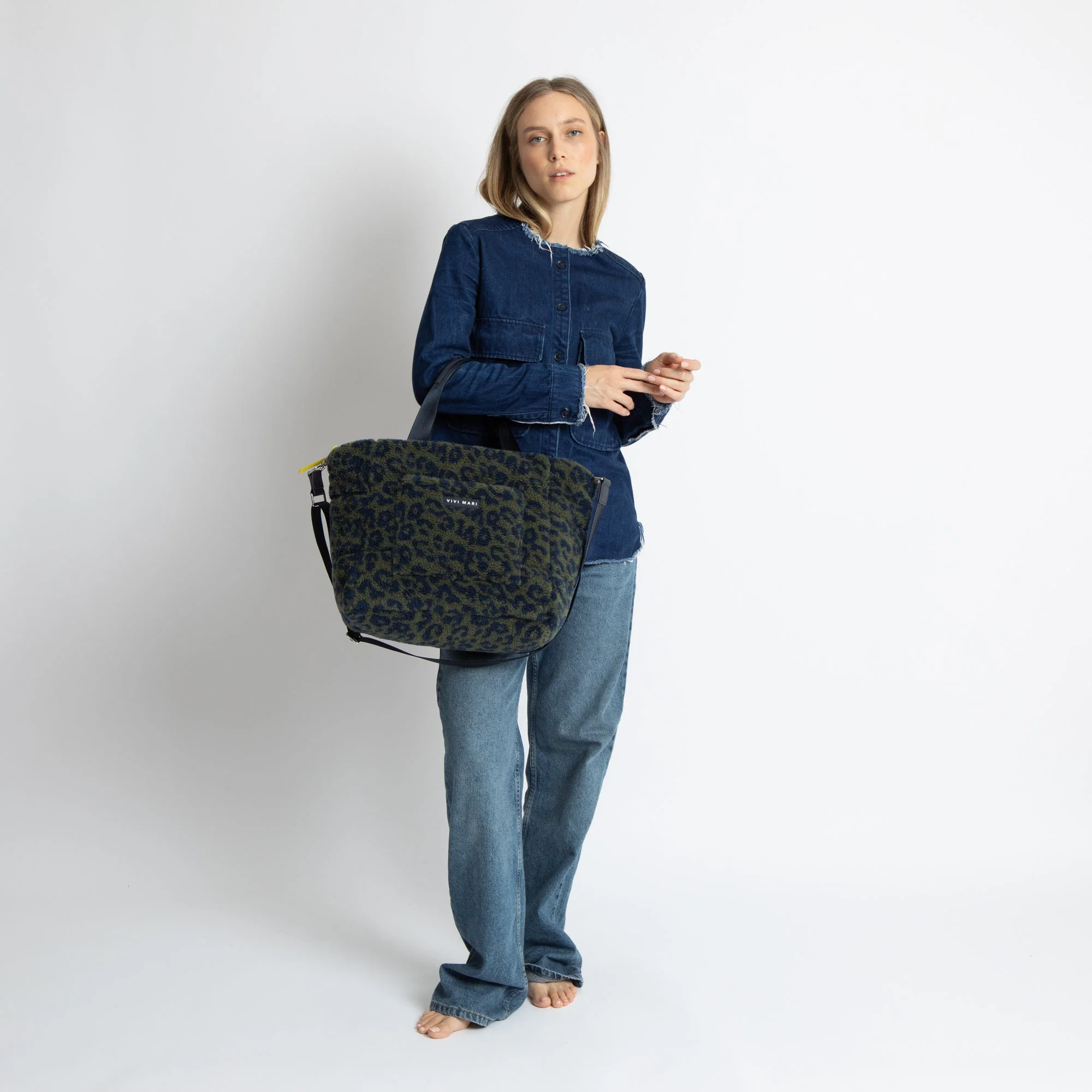 Teddy Tote Bag medium + strap basic woven slim - leo splashes navy/olive - Image 2