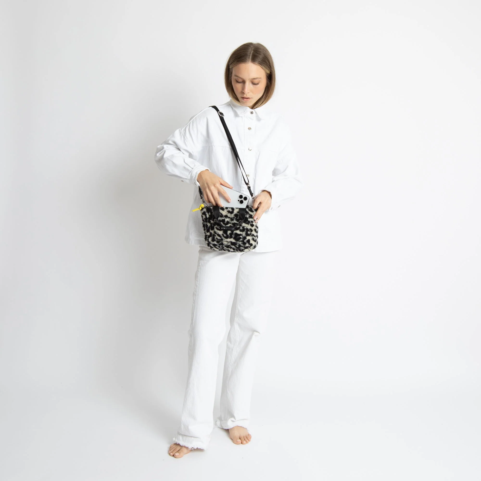 Teddy Tote Bag mini + strap basic woven slim - leo splashes black/sand - Image 7