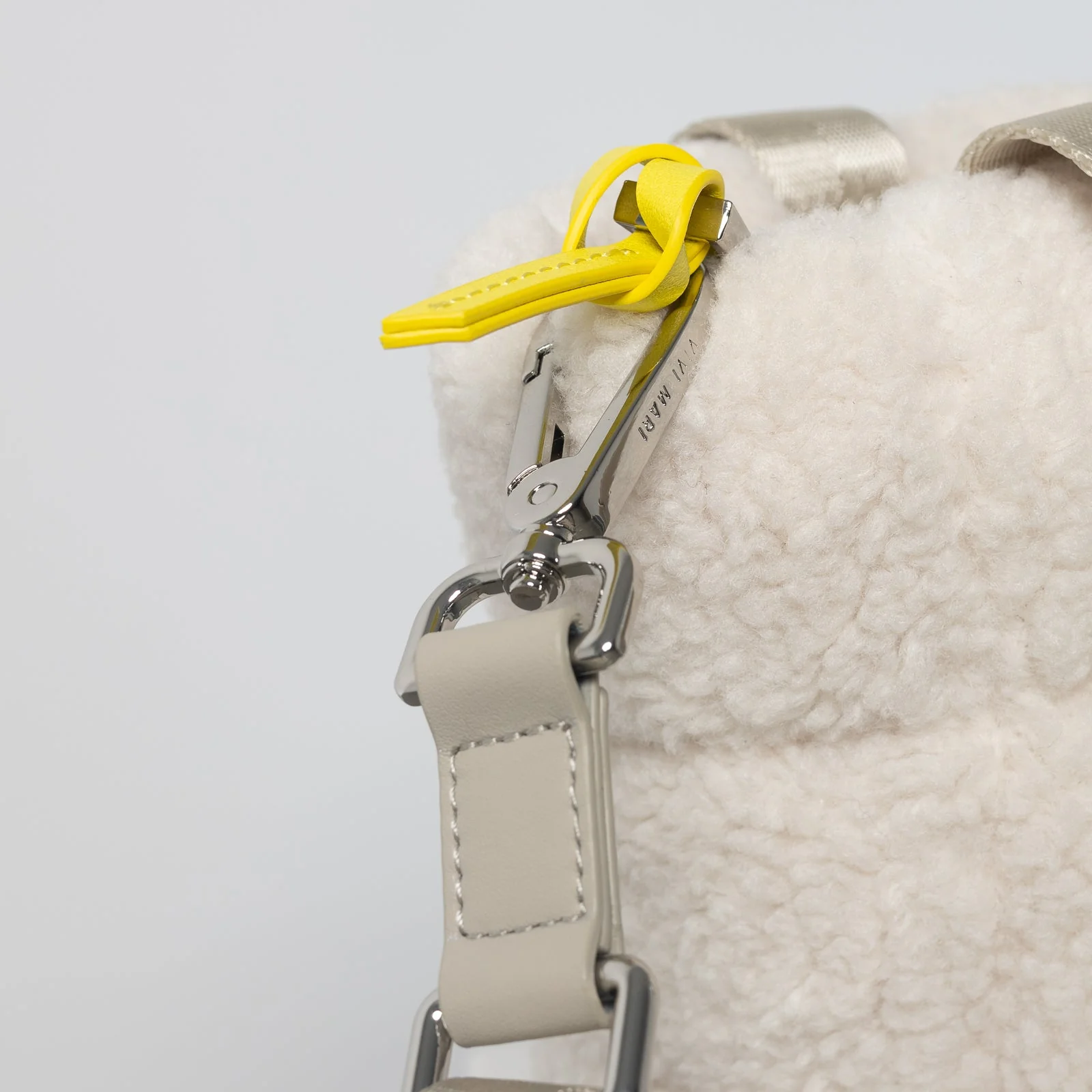 Teddy Tote Bag mini + strap basic woven slim - sand - Image 12