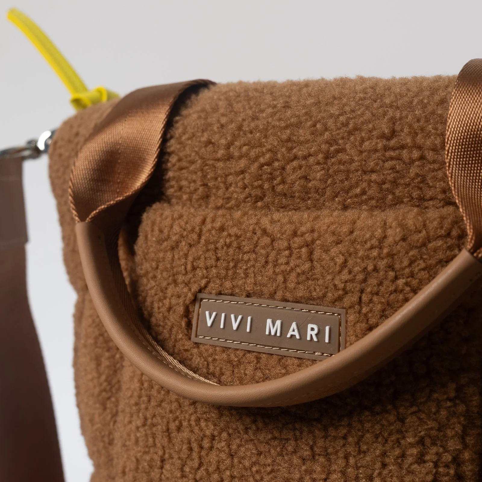 Teddy Tote Bag small + strap basic woven slim - caramel - Image 4