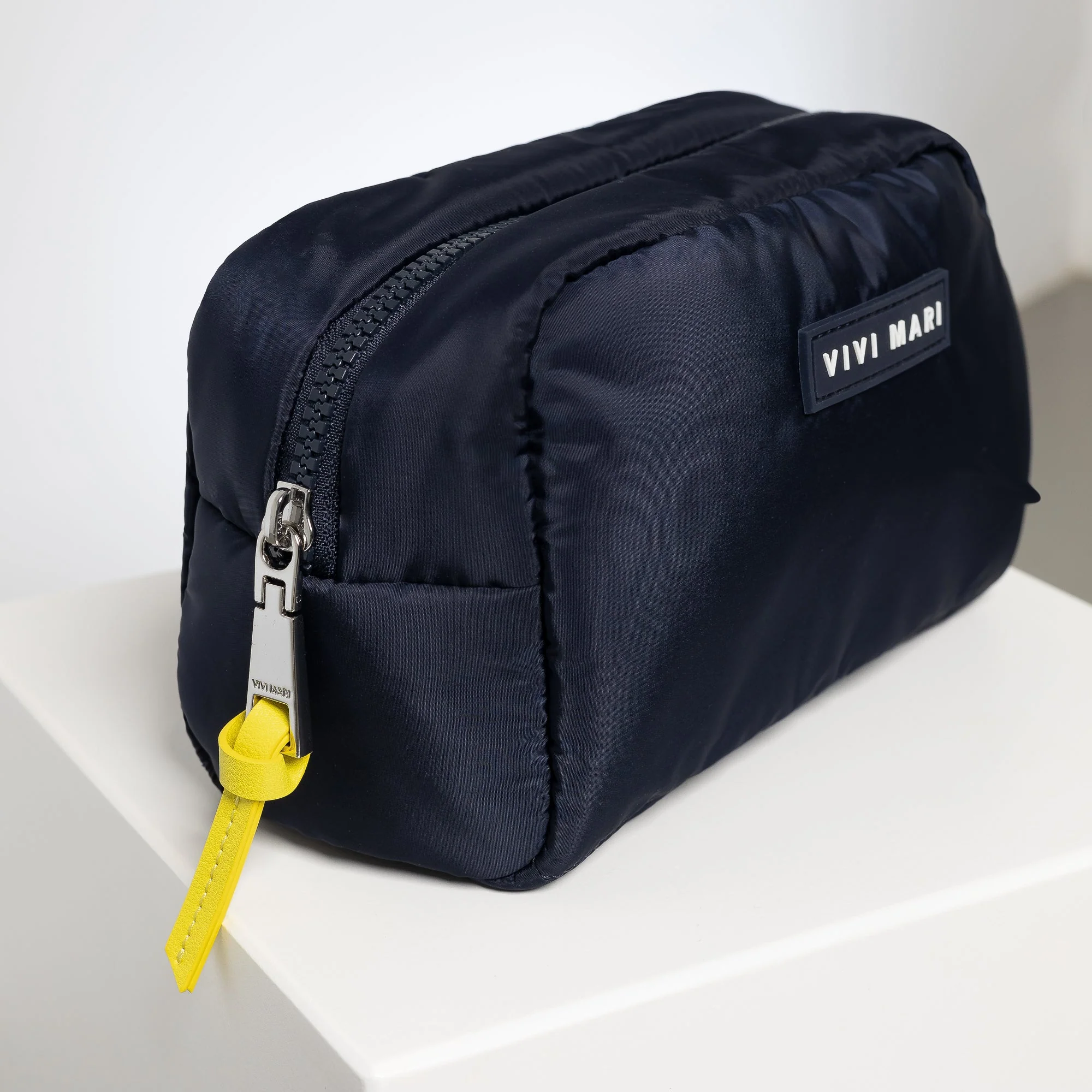 Toiletry Bag small - navy - Image 4