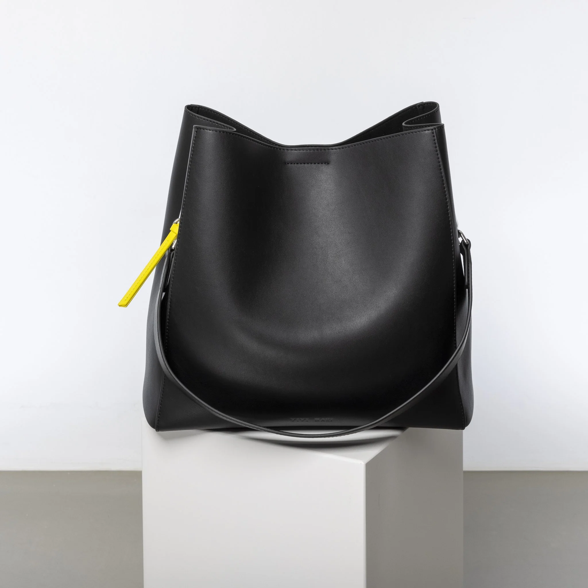 tote bag + strap basic classic - black - Image 29