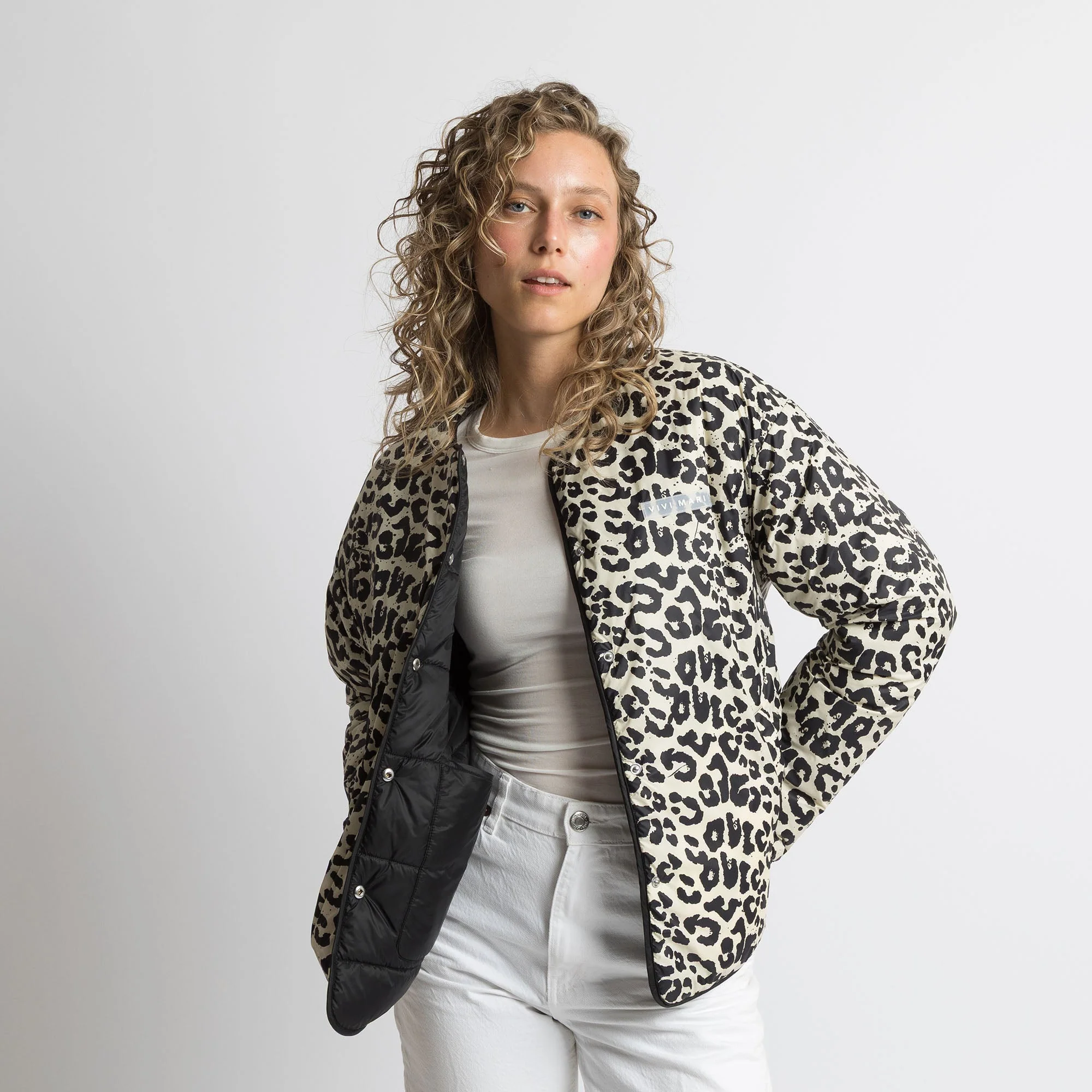 Ultra Light Puffer Jacket black/leo black-sand - Image 10