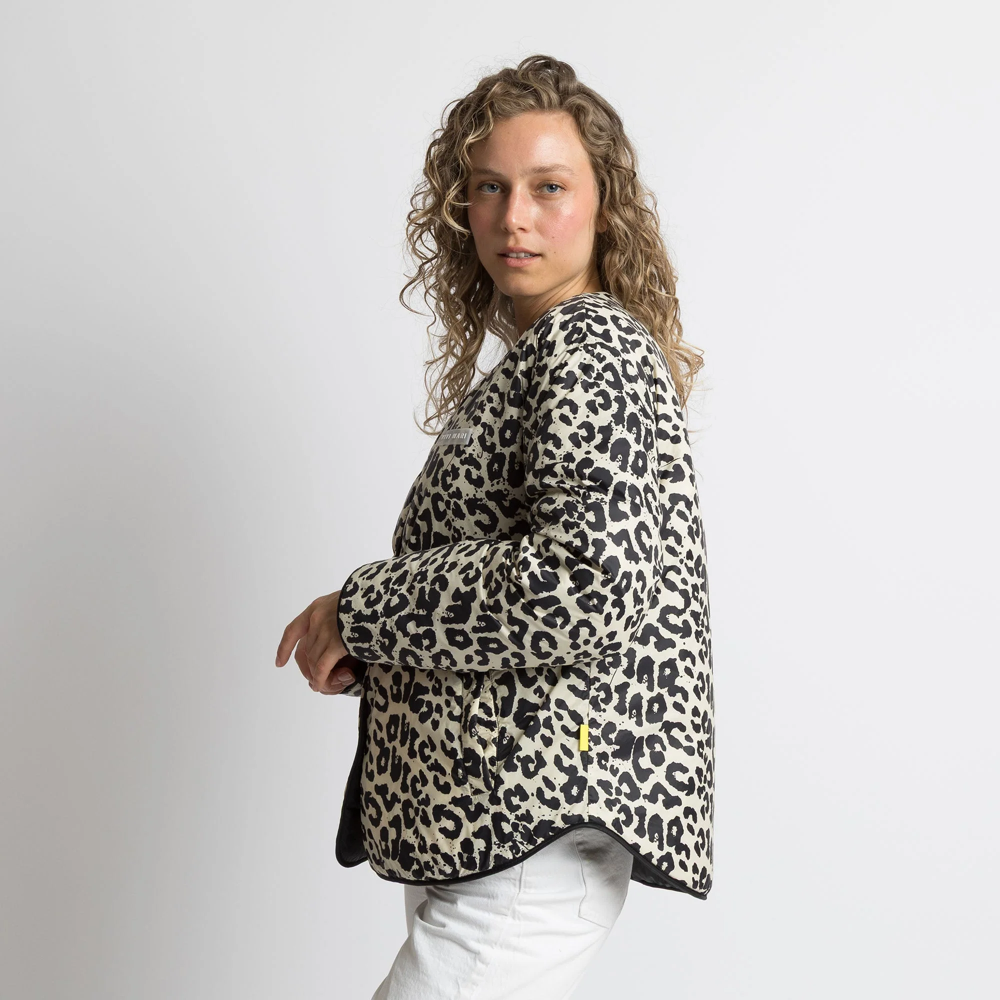 Ultra Light Puffer Jacket black/leo black-sand - Image 6