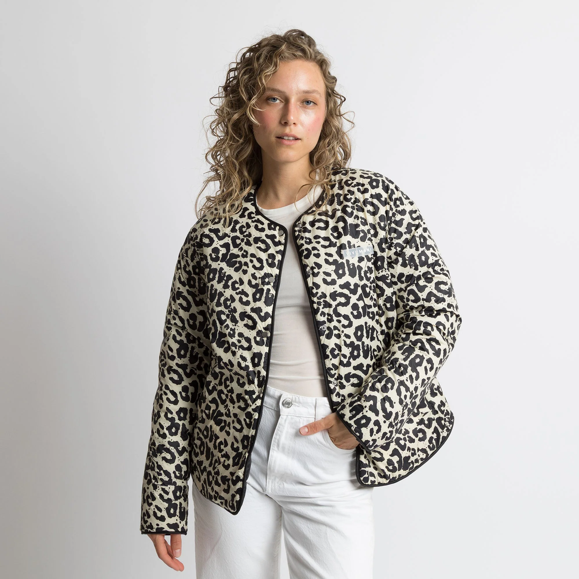 Ultra Light Puffer Jacket black/leo black-sand - Image 9