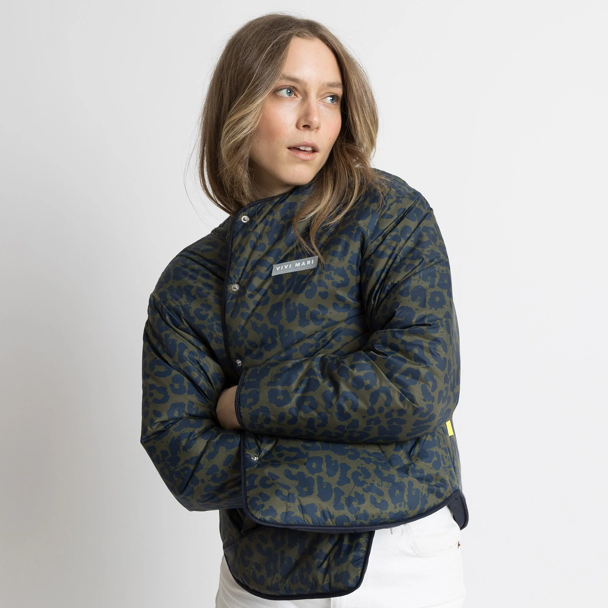 Ultra Light Puffer Jacket navy/leo navy-olive - Image 8