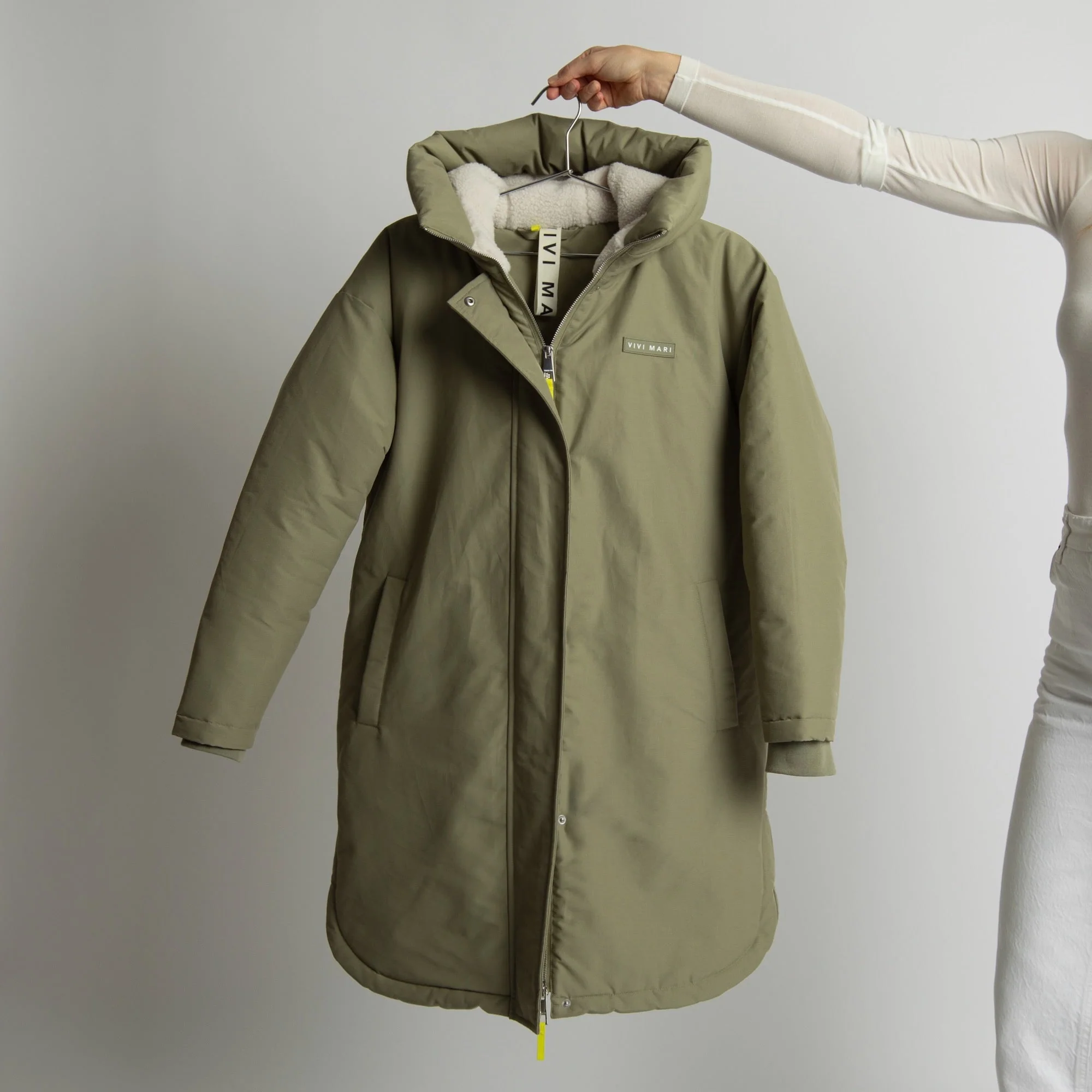 Winter Parka pale olive/sand - Image 14